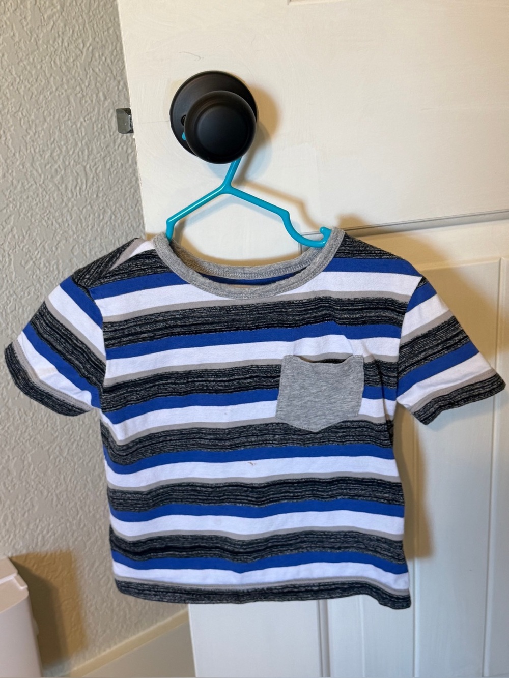 Kidpik Multi-Stripe Pocket SS Tee Blue Gray White 3T